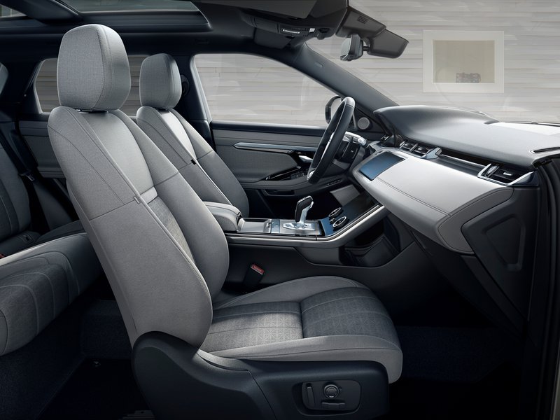 range-rover-evoque-2018-interior-seats