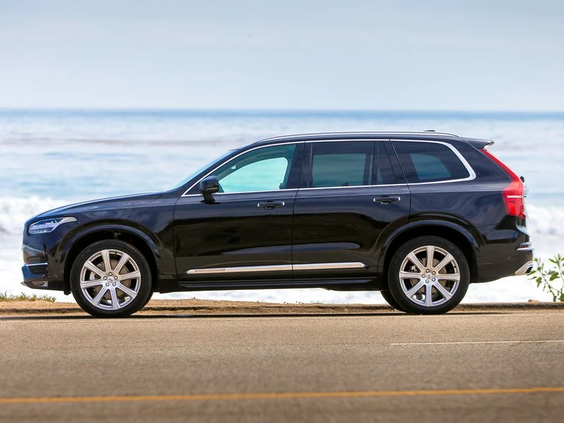 volvo-xc-90-my2019-side-view