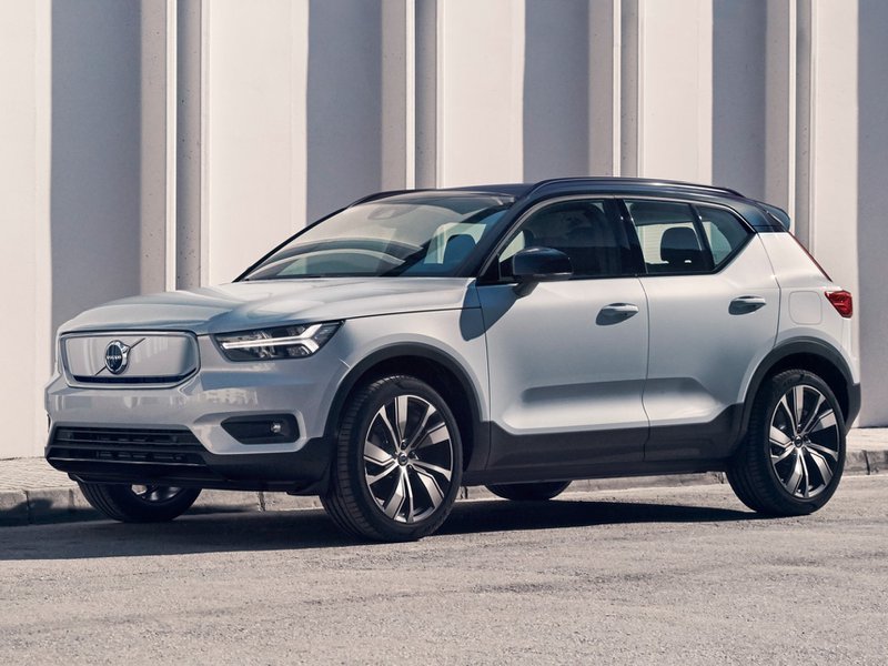 volvo-xc40-recharge-2020-front-side-3