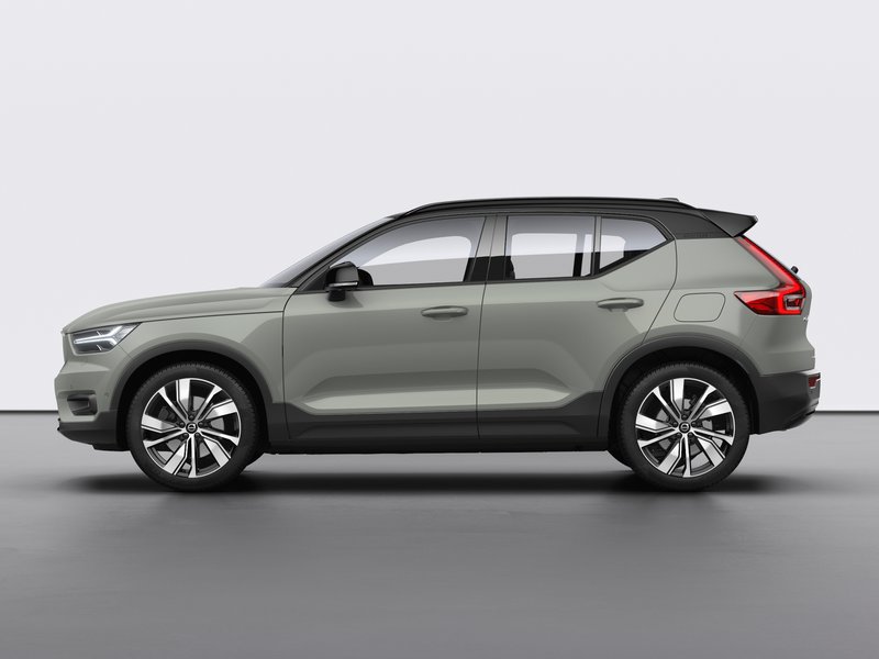 volvo-xc40-recharge-2020-side-view